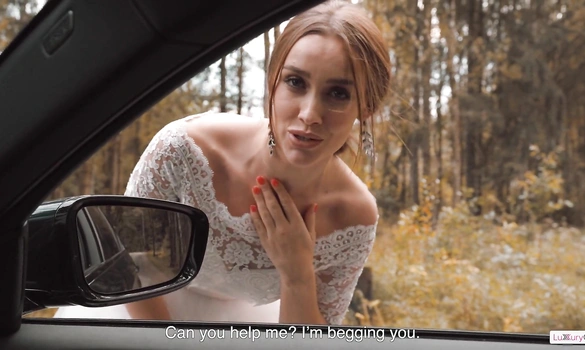 Подкинул до дома сбежавшую невесту и получил за это приятный сек!