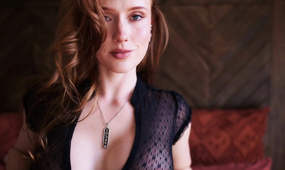 Секс в рваных колготках с шикарной женщиной